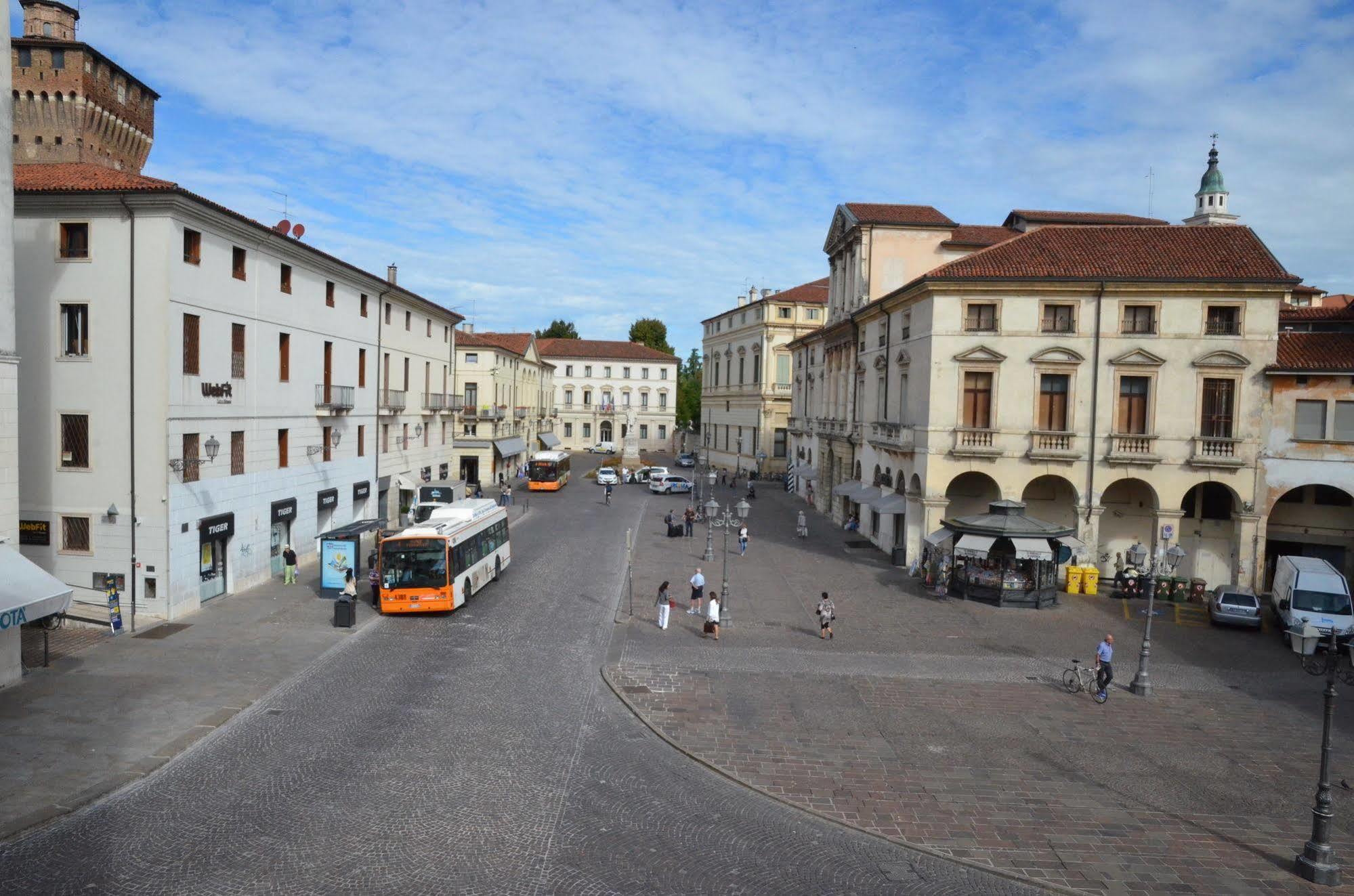 Le Dimore Del Conte Vicenza Exteriör bild